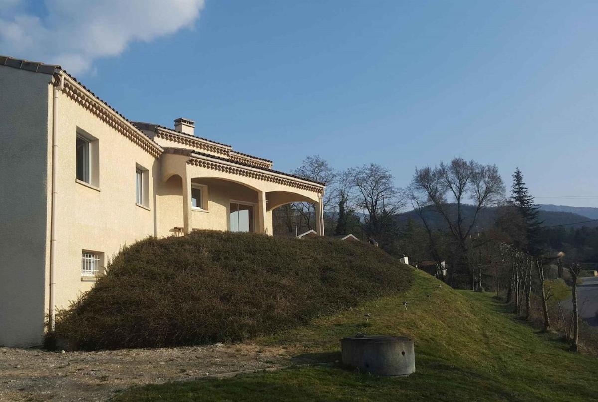 Maison De Vacances Avec Ses Petits Chalets Aouste-sur-Sye Buitenkant foto